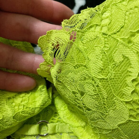 LA SENZA 32DD Chartreuse lace underwire molded cup bra unpadded acid green 32E - Picture 11 of 14